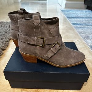 New Cole haan Botties